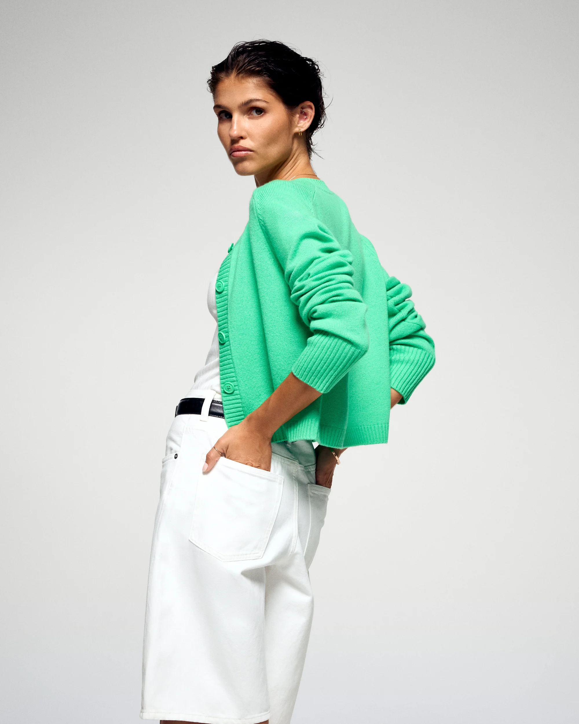 Cardigan Sweater (H25 / WOMEN / Cosmic Green) - Image 3