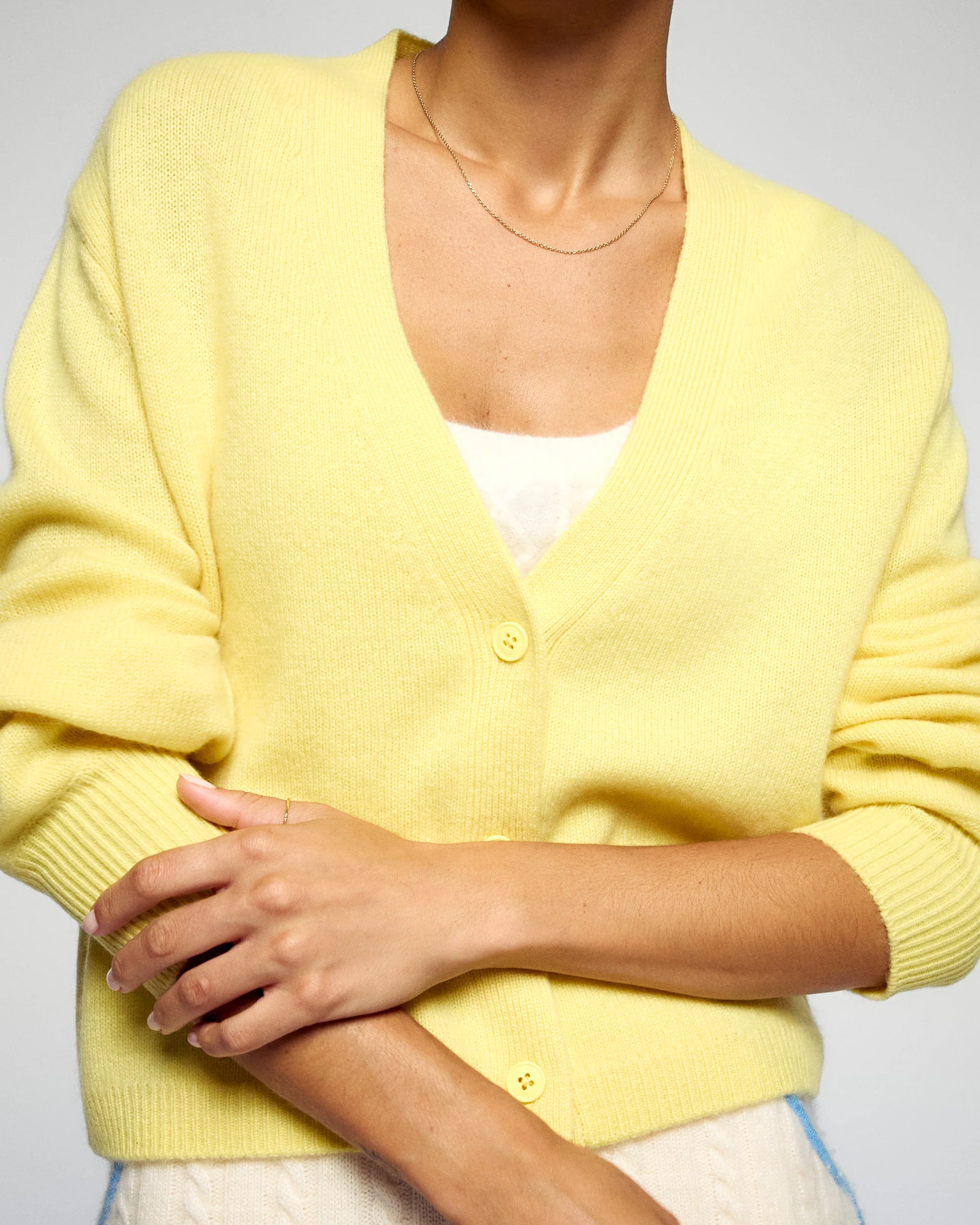 Cardigan Sweater (H25 / WOMEN / Creamy Yellow) - Image 3
