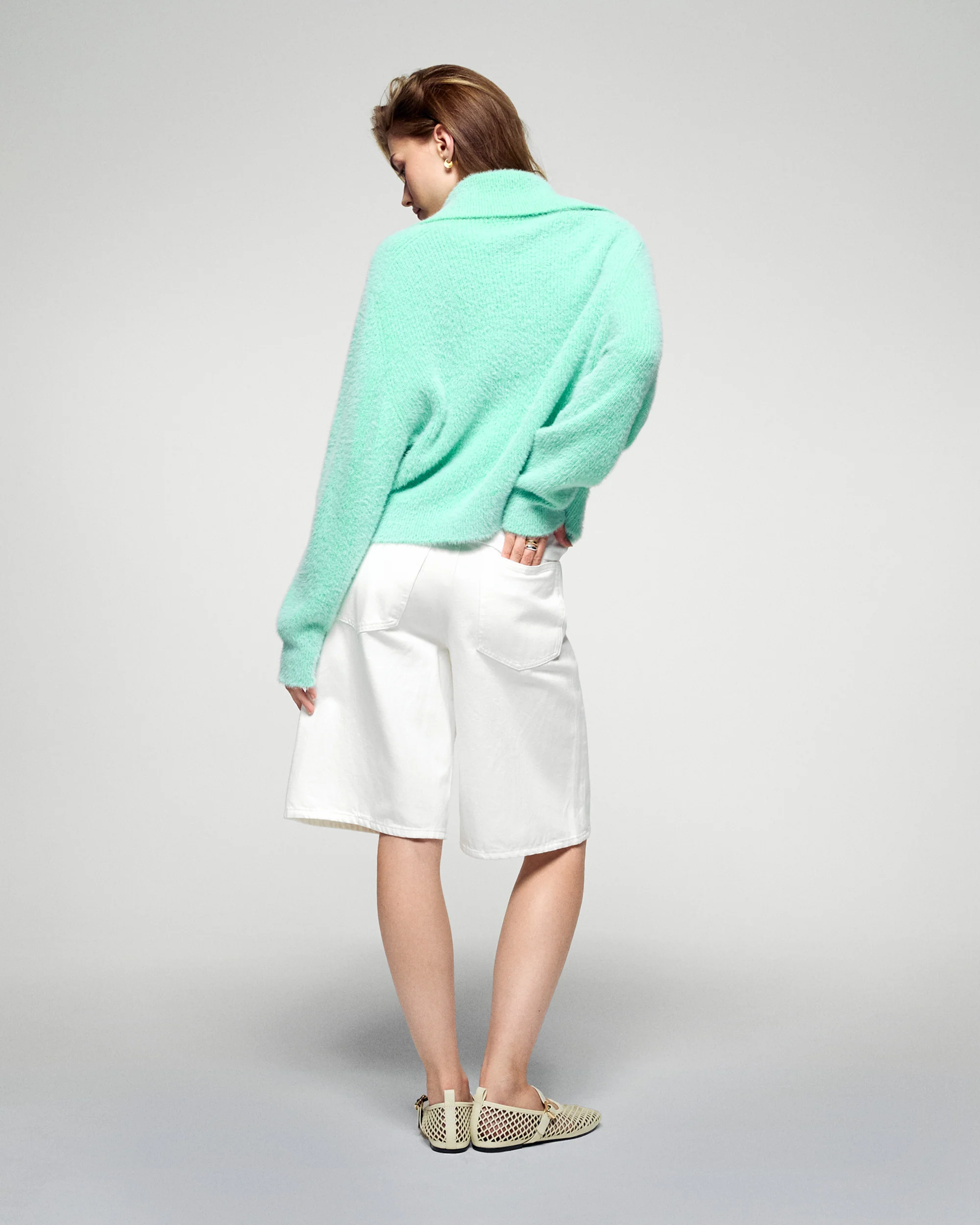 Polo Neck Sweater (H25 / WOMEN / Snowy Green) - Image 4