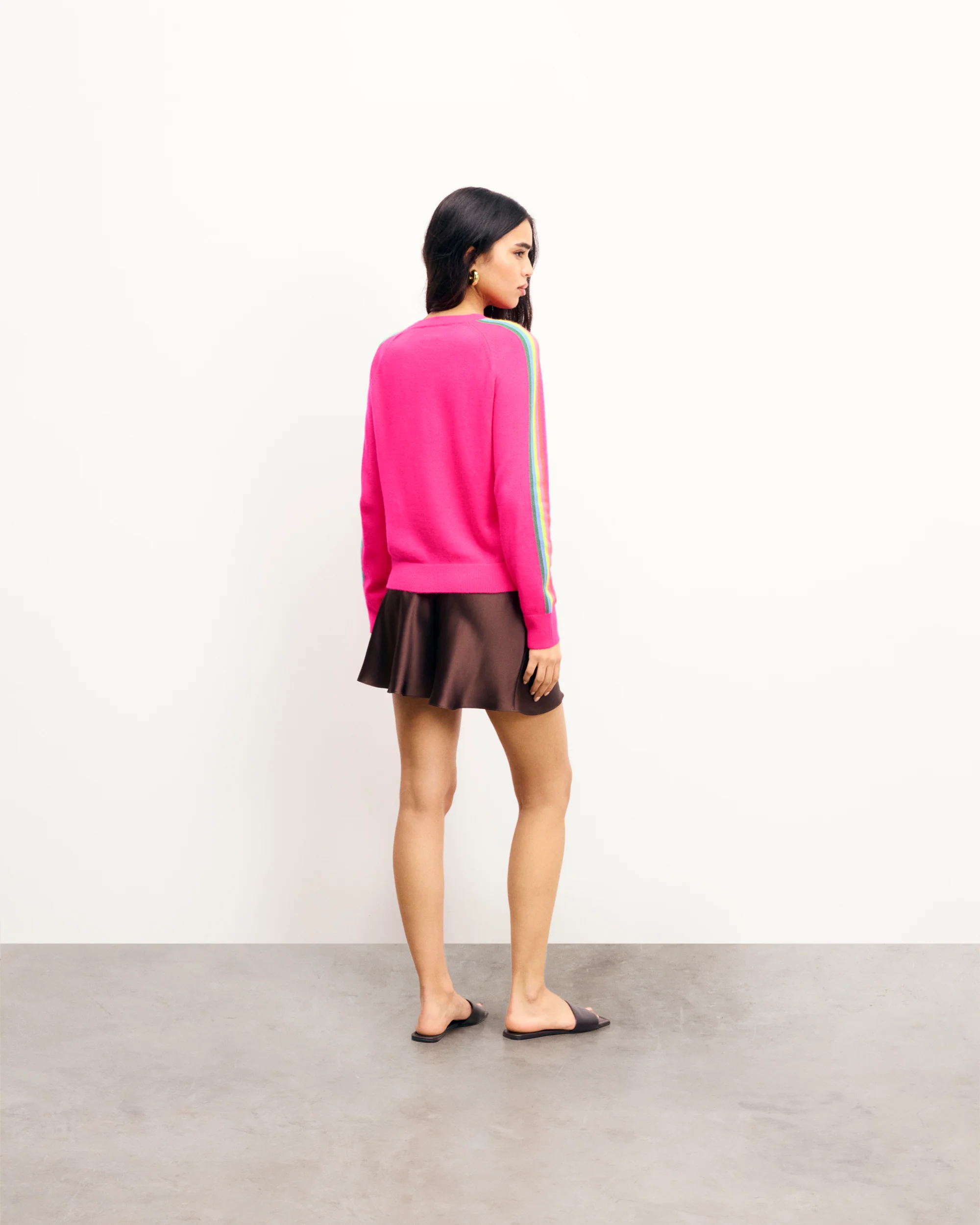 Crewneck Sweater with Multicolored Stripes on the Sleeves (S25 / WOMEN / Paradise Pink) - Image 4