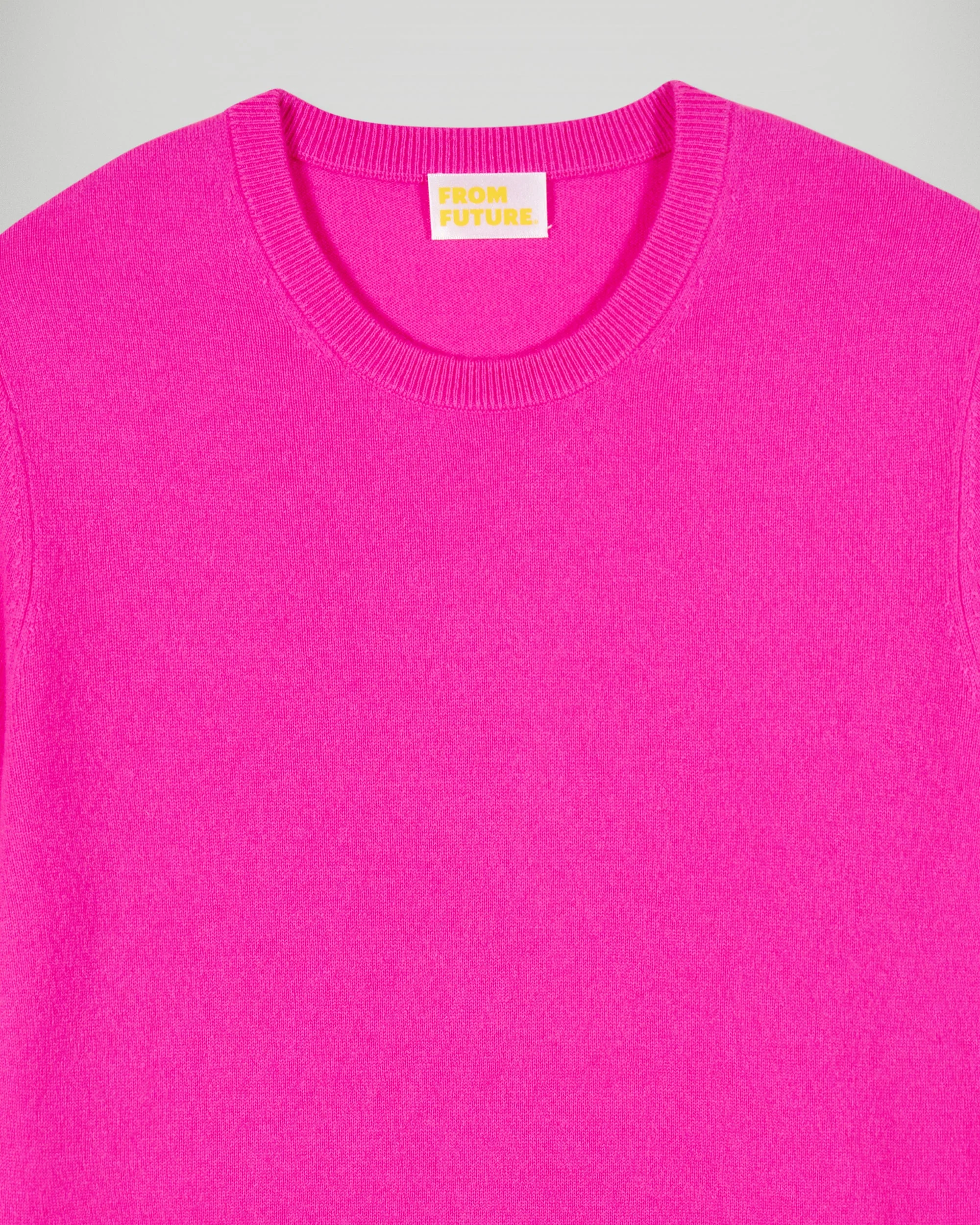 Basic Crewneck Sweater (H25 / HOMME / Cosmic Pink) - Image 6