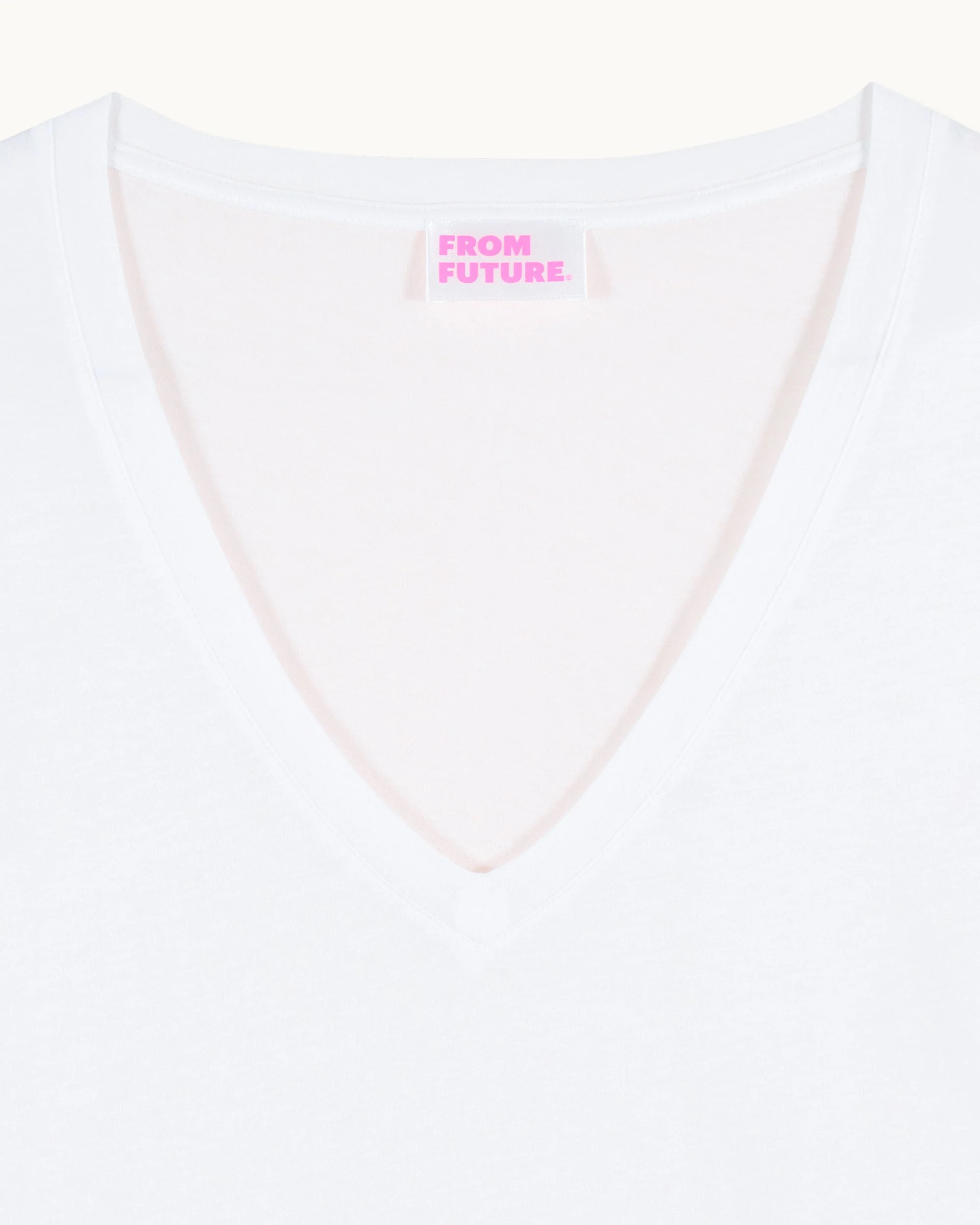 Short Sleeve V-Neck T-shirt (S25 / WOMEN / White) - Image 6