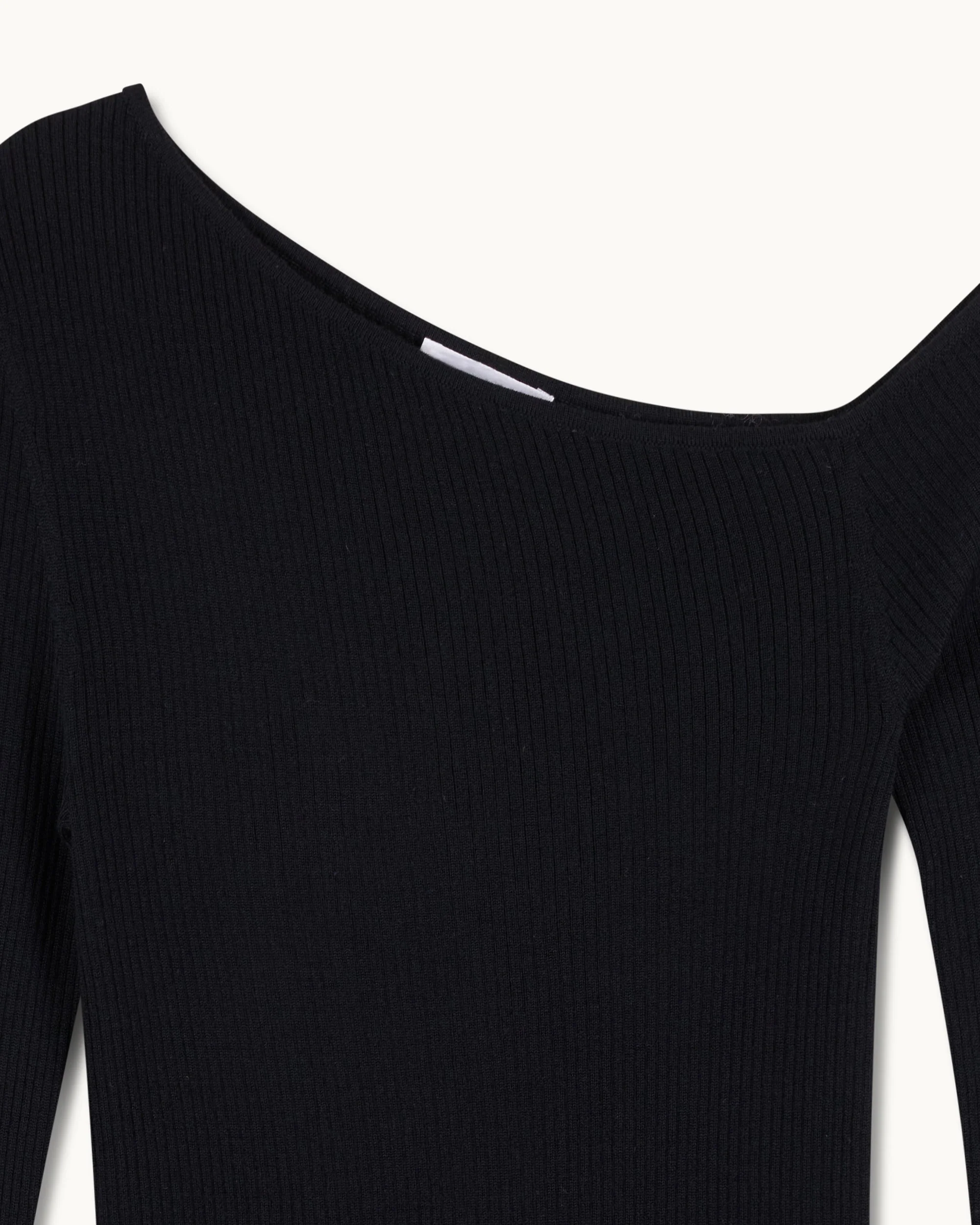 Asymmetrical Top (S25 / WOMEN / Black) - Image 6